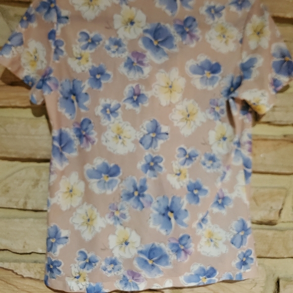 Vintage Top w/ Sash - Picture 10 of 11